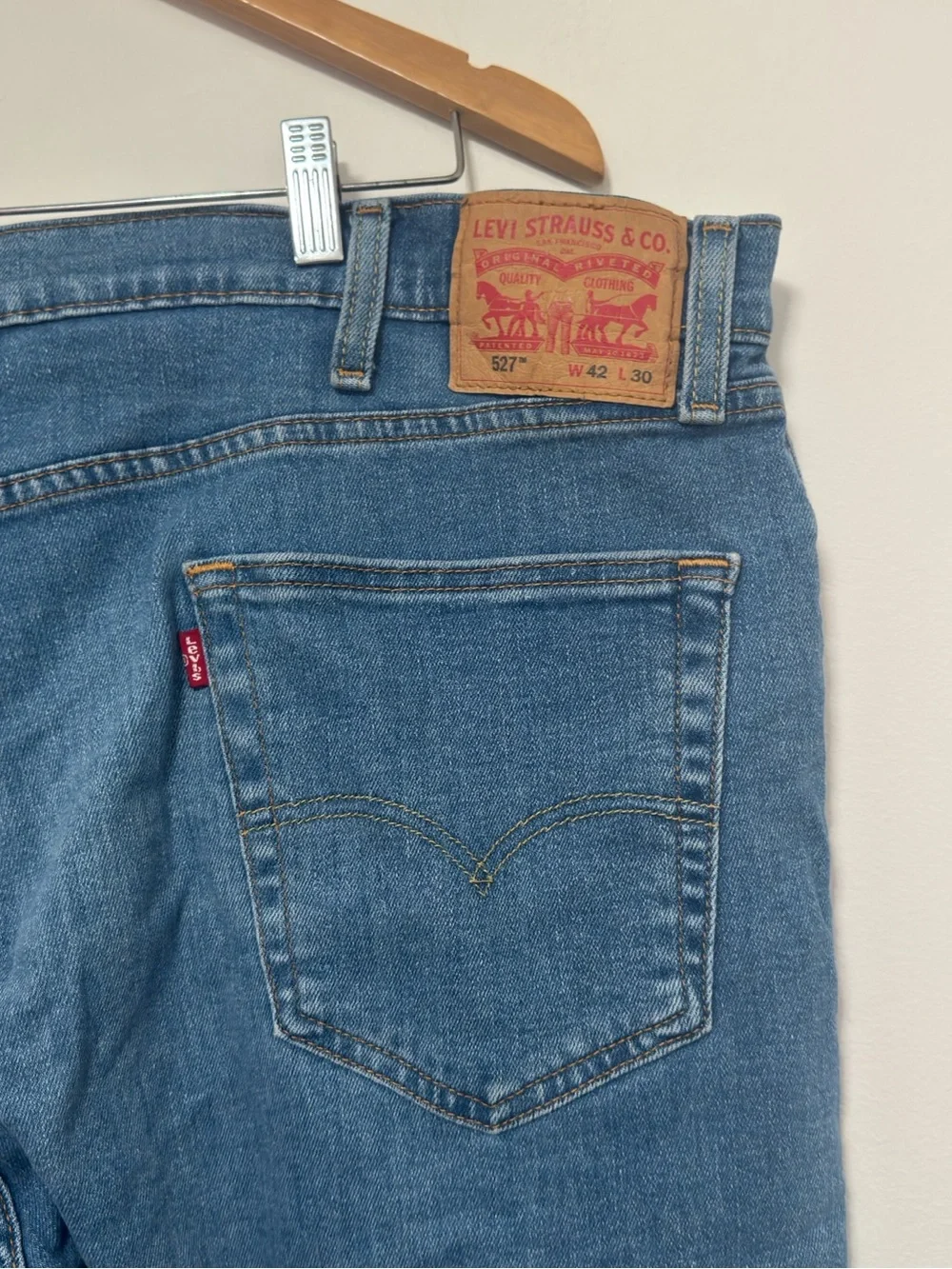 Levi’s 527 145 Years Men’s Jeans W42 L30 Bootcut Stretch Medium Wash